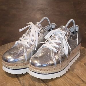 Disney x Call It Spring Donald Duck Silver Platform Wedge Shoes Women’s 10